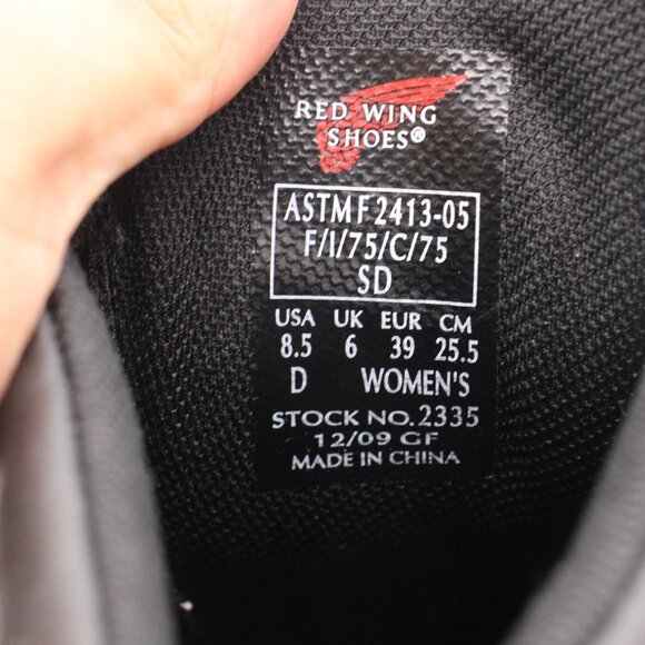 Red Wings Women's Size 8.5 D Black Leather Steel Toe Oil Resistant Ankle Boots - Picture 3 of 10